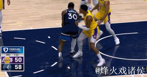 詹姆斯缺阵浓眉贡献23+11拉塞尔低迷 湖人负于森林狼